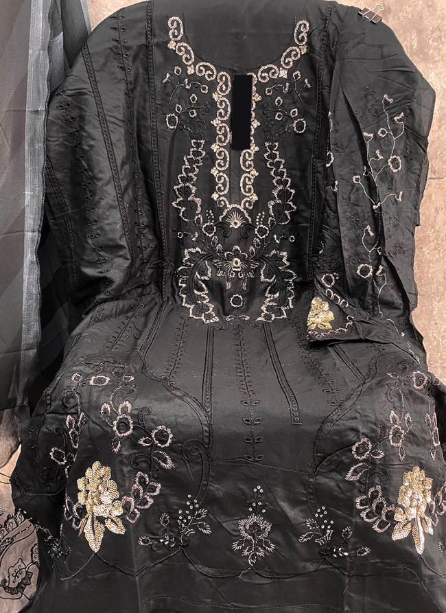 Rayon Black Party Wear Embroidery Work Pakistani Salwar Kameez